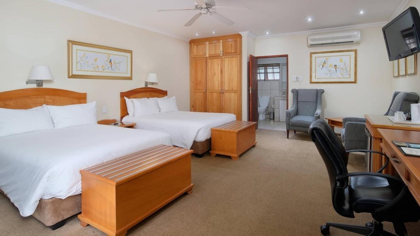 Protea Hotel By Marriott Polokwane Ranch Resort Екстер'єр фото