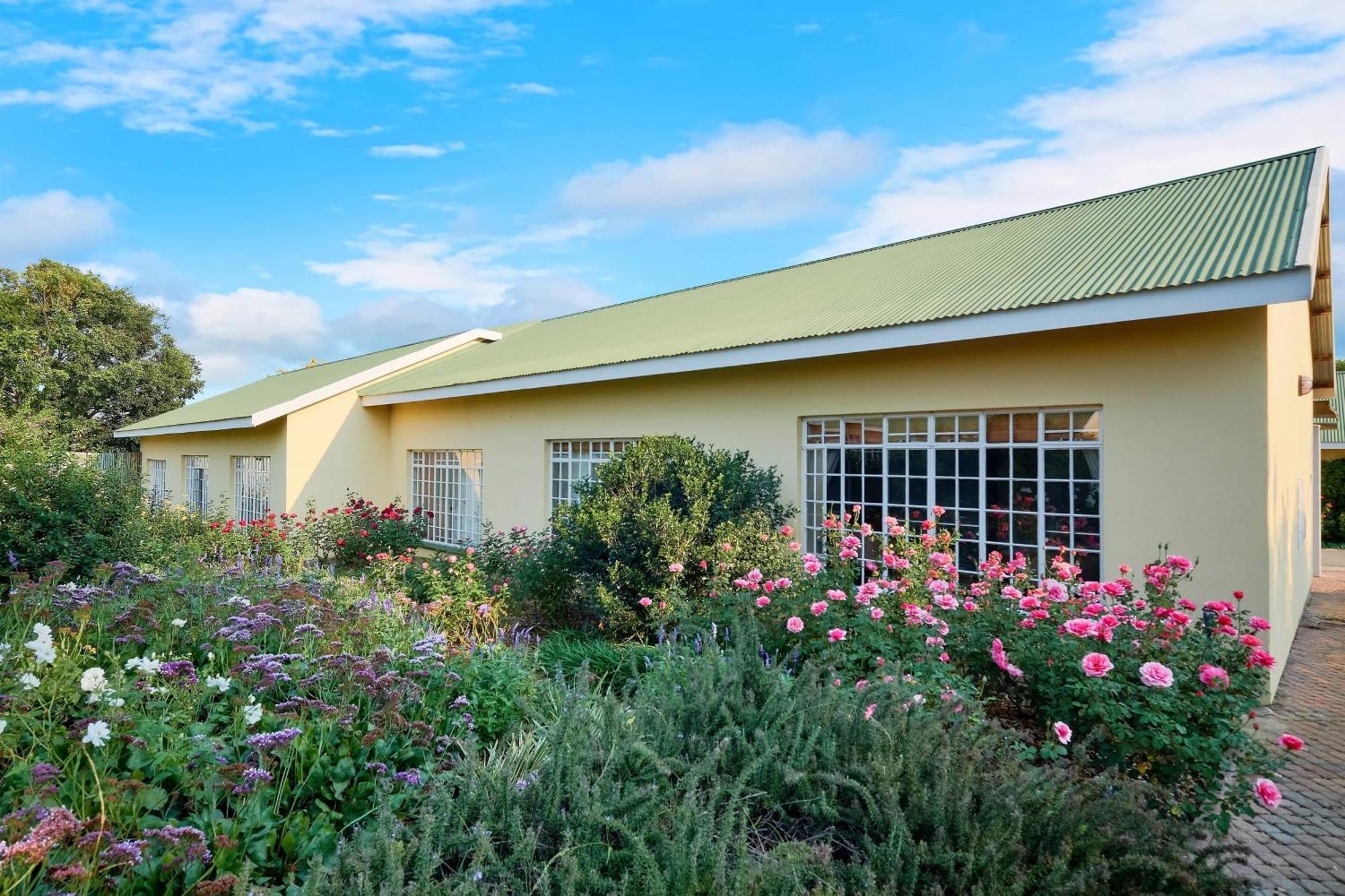 Protea Hotel By Marriott Polokwane Ranch Resort Екстер'єр фото